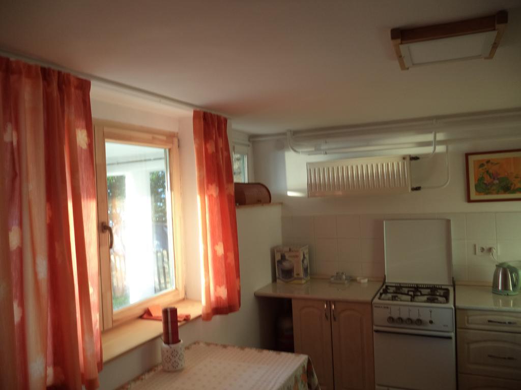 Napkelte Apartman Tihany Værelse billede